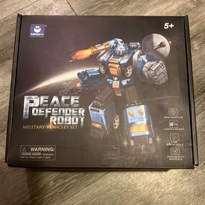 🔥NEW Peace Defender Robot Military Vehicle Set